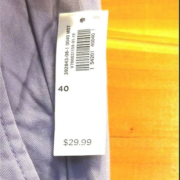 Old Navy Men's Slim Ultimate Built-in Flex Shorts - Picture 5 of 6